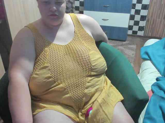 Ionysexylips69 webcam