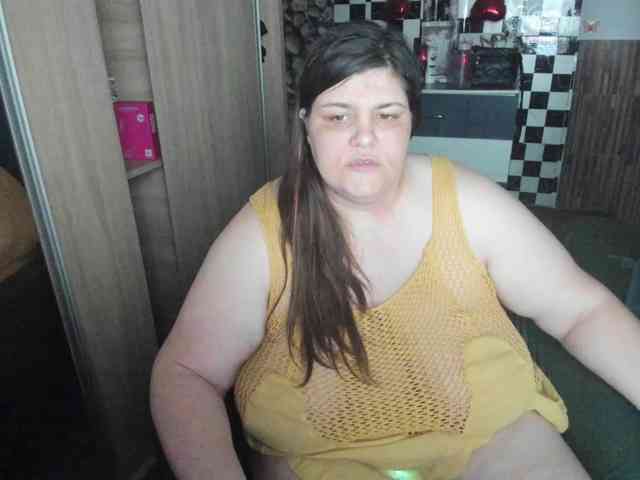 Ionysexylips69 webcam