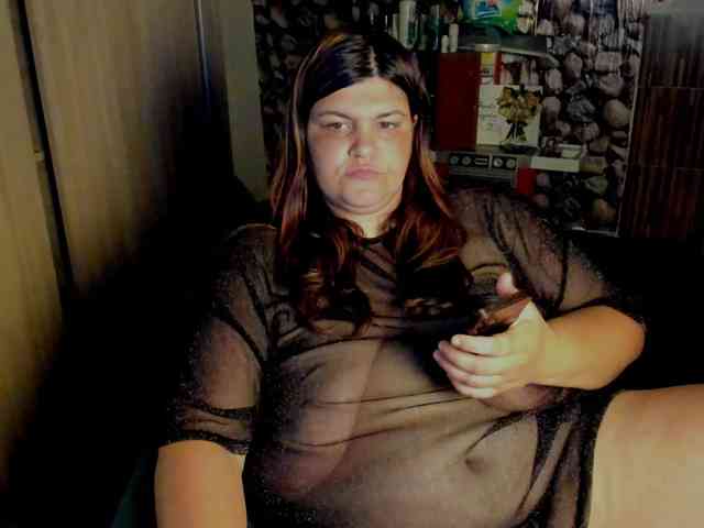 Ionysexylips69 webcam