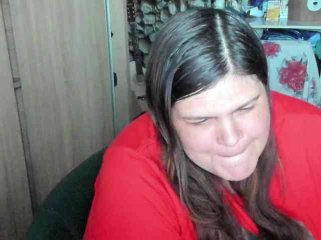 Ionysexylips69 webcam