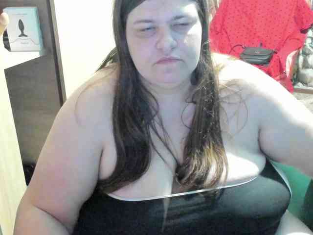 Ionysexylips69 webcam