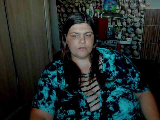 Ionysexylips69 webcam