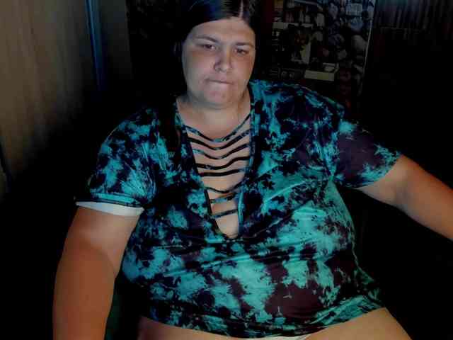 Ionysexylips69 webcam