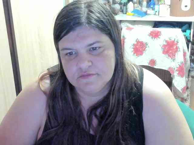 Ionysexylips69 webcam