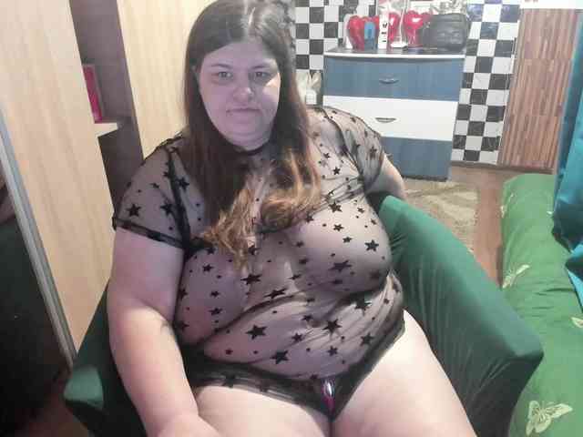 Ionysexylips69 webcam