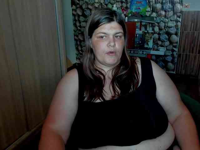Ionysexylips69 webcam