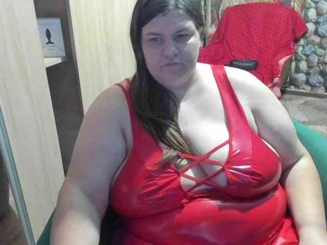 Ionysexylips69 webcam