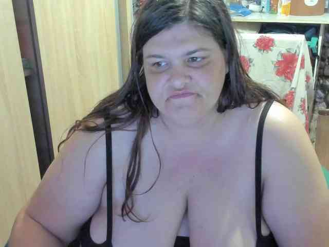 Ionysexylips69 Ionysexylips69