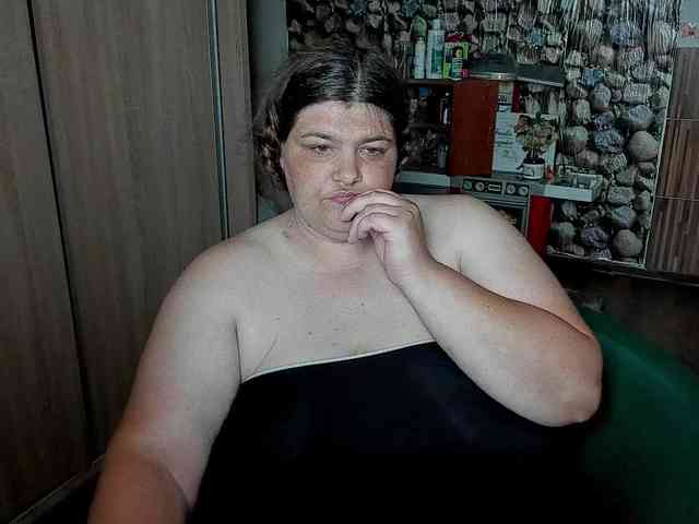 Ionysexylips69 webcam