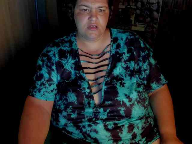 Ionysexylips69 webcam