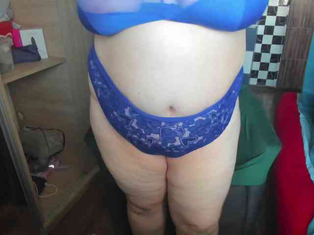 Ionysexylips69 webcam