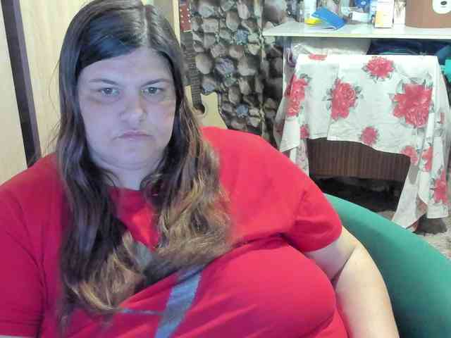 Ionysexylips69 webcam