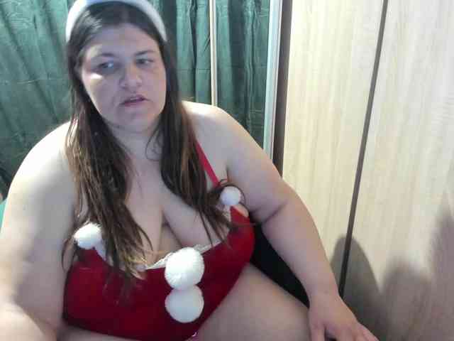 Ionysexylips69 webcam