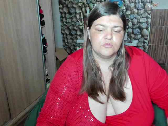 Ionysexylips69 webcam