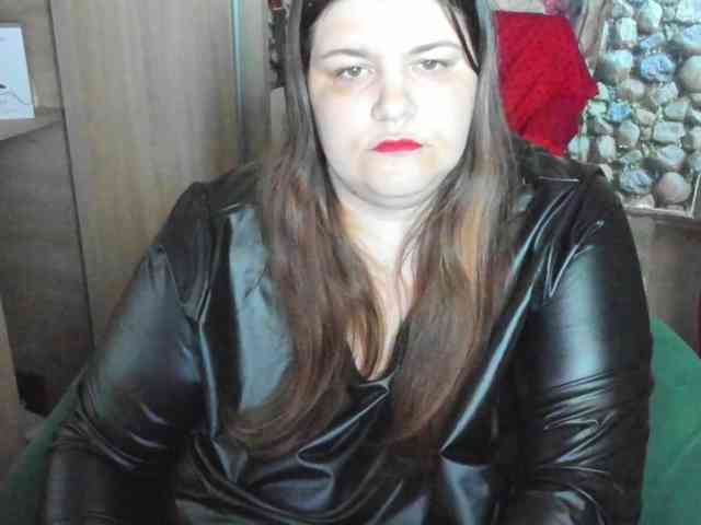 Ionysexylips69 webcam