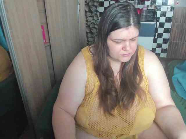 Ionysexylips69 webcam