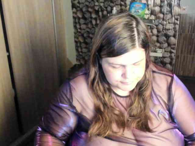 Ionysexylips69 webcam