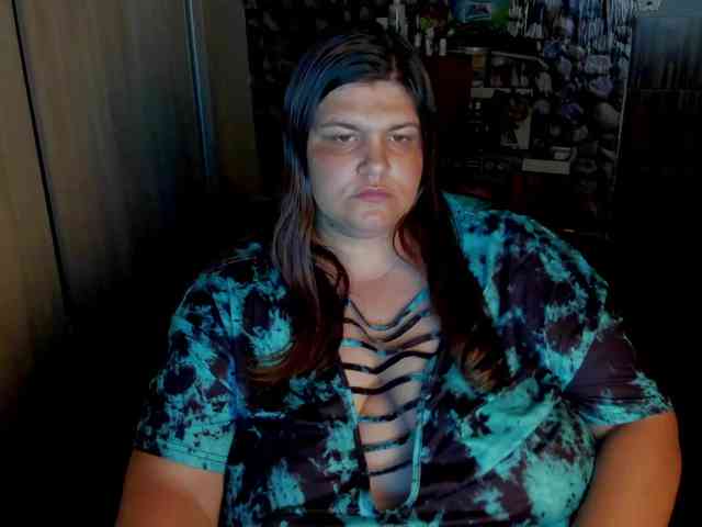 Ionysexylips69 webcam