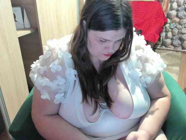 Ionysexylips69 Ionysexylips69