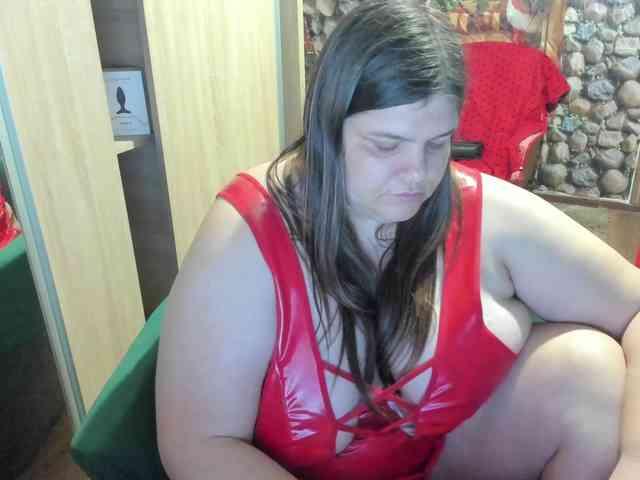 Ionysexylips69 webcam