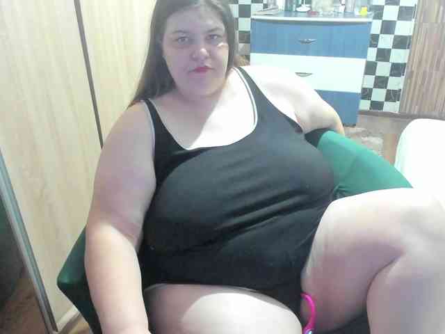 Ionysexylips69 webcam