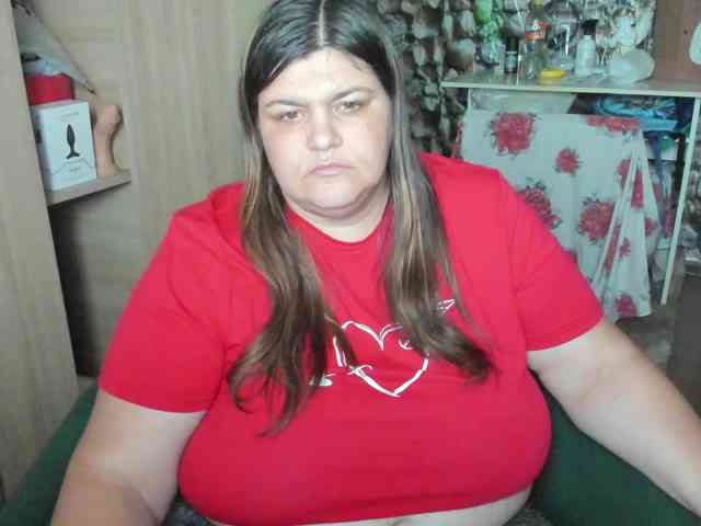 Ionysexylips69 webcam