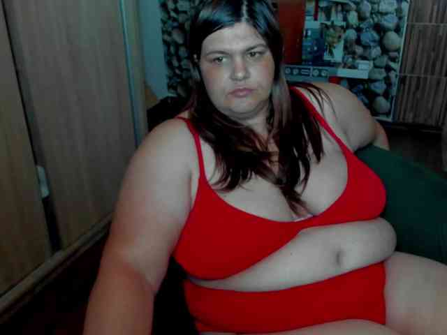 Ionysexylips69 webcam