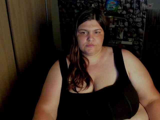 Ionysexylips69 webcam