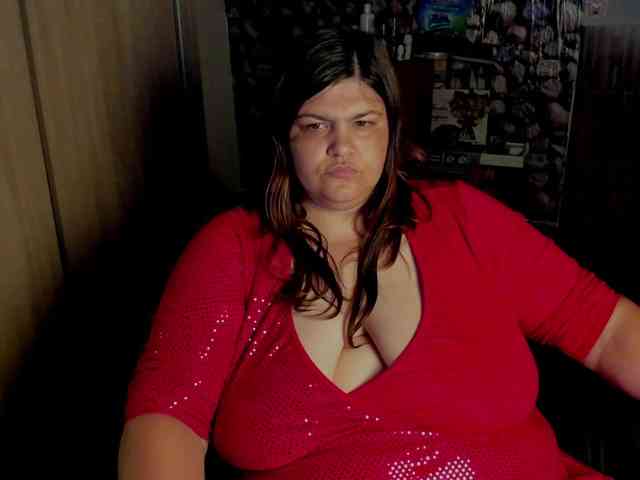 Ionysexylips69 webcam