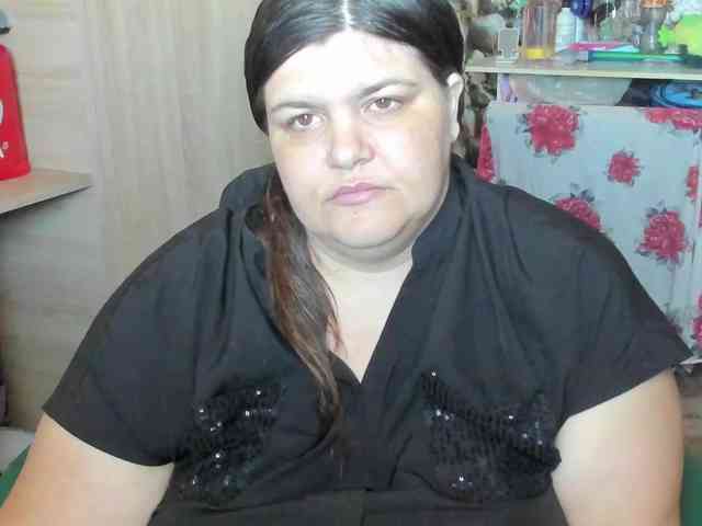 Ionysexylips69 webcam