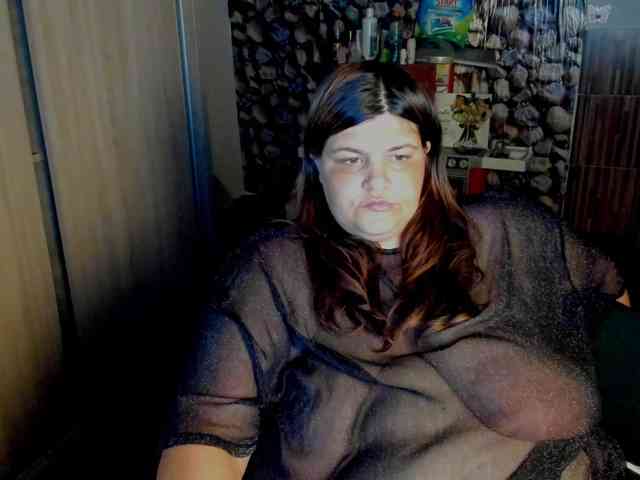 Ionysexylips69 webcam