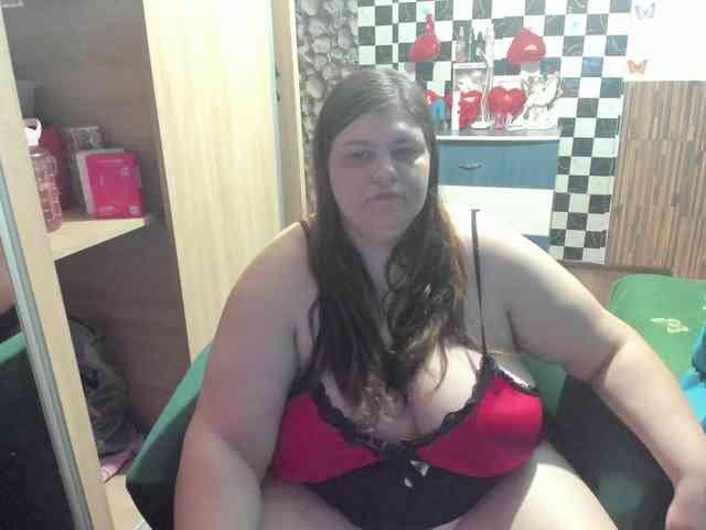 Ionysexylips69 webcam