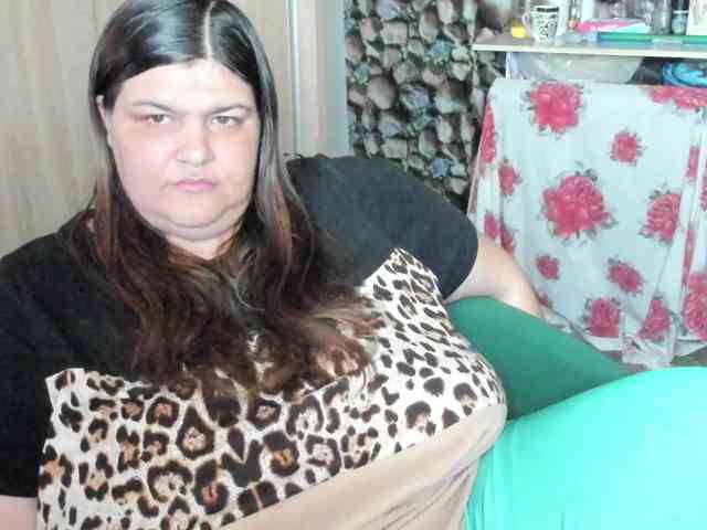 Ionysexylips69 webcam