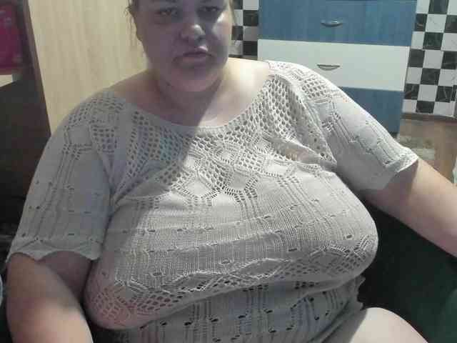 Ionysexylips69 webcam