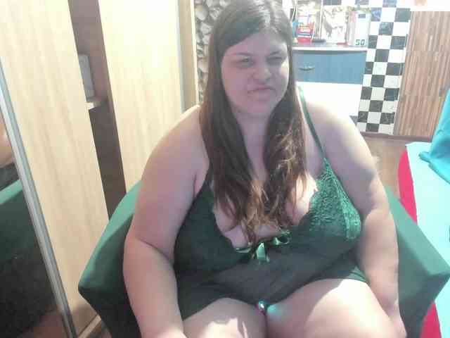 Ionysexylips69 Ionysexylips69