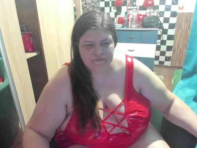 Ionysexylips69 webcam