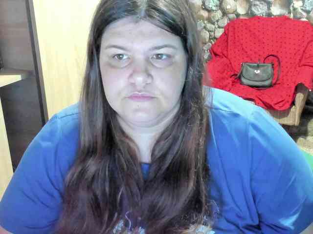 Ionysexylips69 webcam