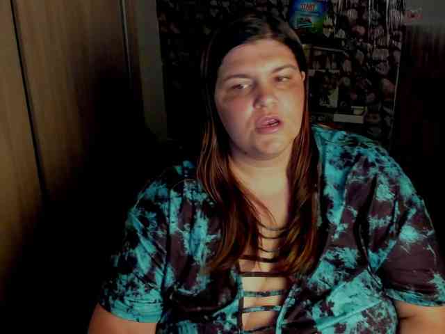 Ionysexylips69 webcam