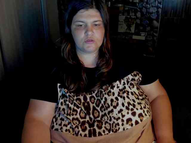 Ionysexylips69 webcam