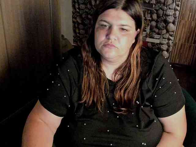 Ionysexylips69