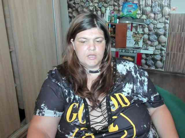 Ionysexylips69 webcam