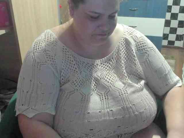 Ionysexylips69 webcam