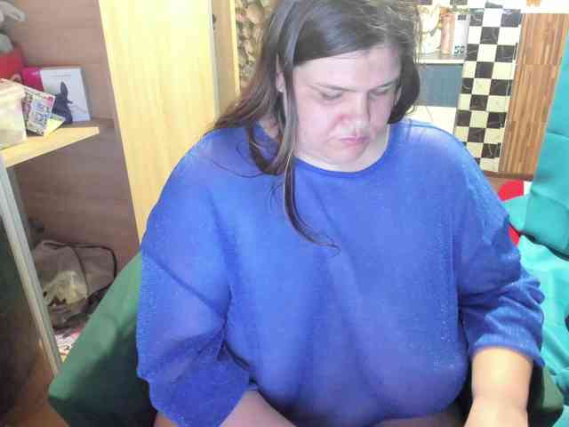 Ionysexylips69 webcam