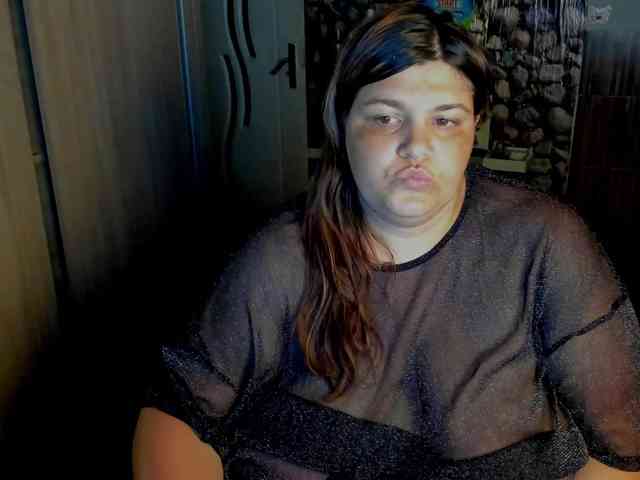 Ionysexylips69 webcam