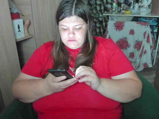 Ionysexylips69 webcam