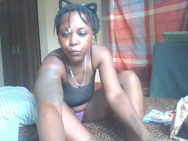 GoddessKittyMystique webcam
