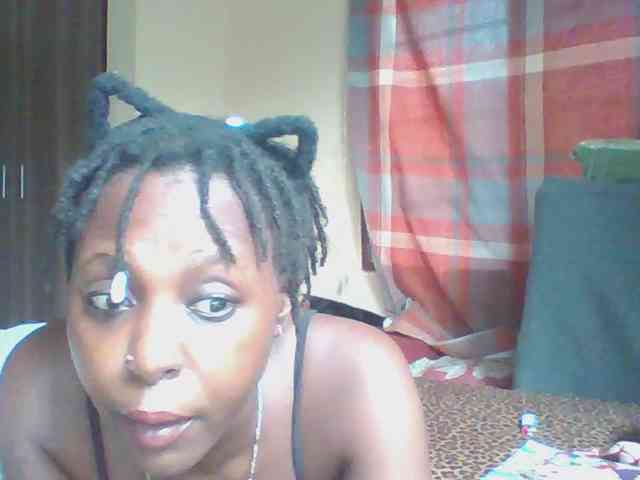 GoddessKittyMystique webcam