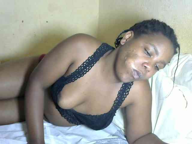 NuruSweet Live Webcam on BongaCams