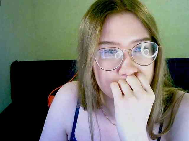 MollyMo webcam