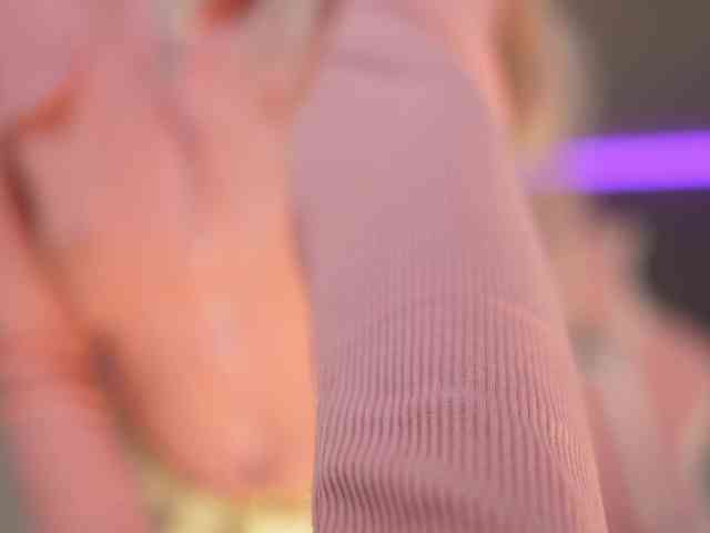 fluffiebaby webcam